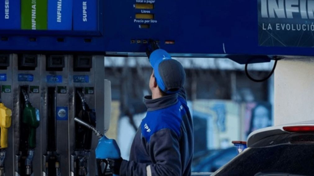 YPF aumentó el precio de sus combustibles.