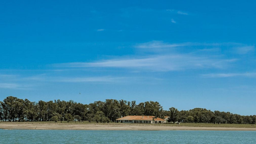 Una isla "perdida" en medio de la provincia de Buenos Aires.