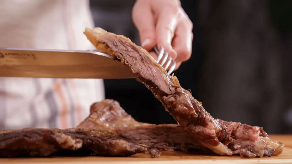 El exquisito corte de carne que sale perfecto a la parrilla y puede reemplazar a la entraña por menos dinero (Imag
