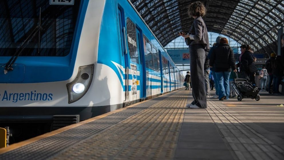 Una importante línea de trenes tendrá servicio limitado durante el sábado y el domingo.