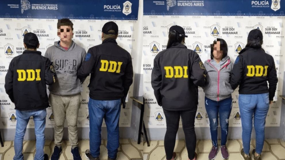 Ambos jóvenes ladrones tienen 20 años (Foto 0223).