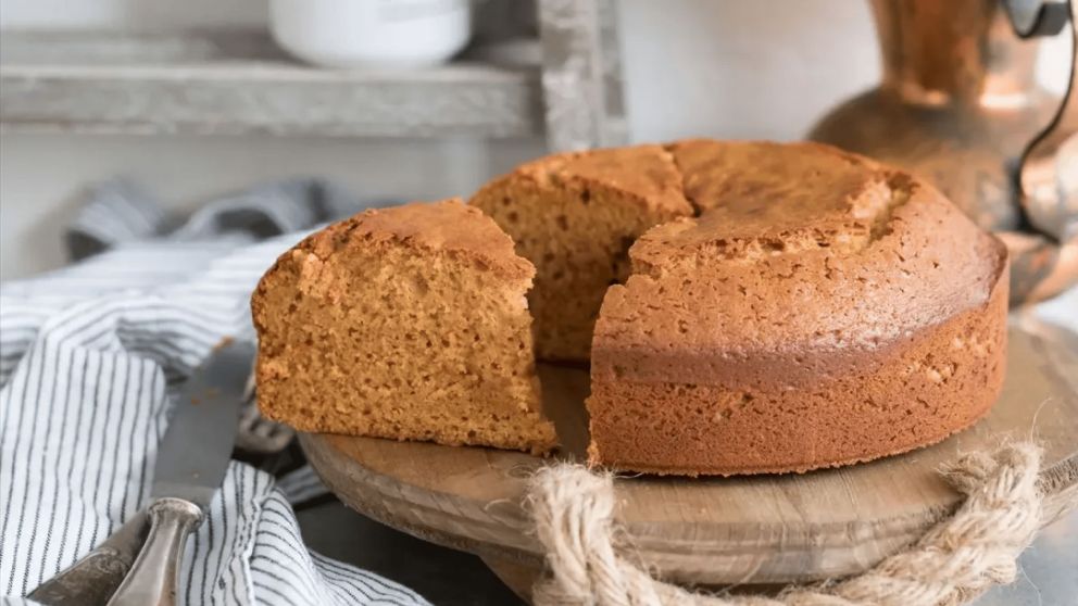 Deliciosa receta de bizcochuelo de banana para degustar con los mate sin gastar plata de más