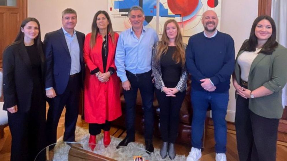 Los cinco legisladores bonaerenses que ahora responden a La Libertad Avanza.