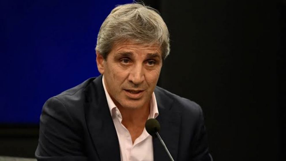 Caputo agradeció el gesto de los empresarios de supermercados.