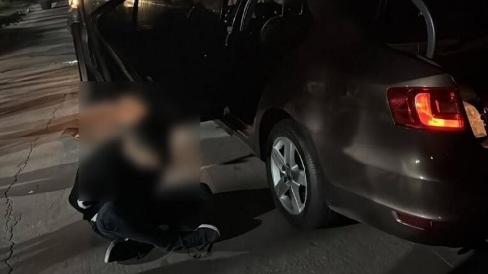Este es el delincuente que resultó aprehendido por las autoridades policiales.