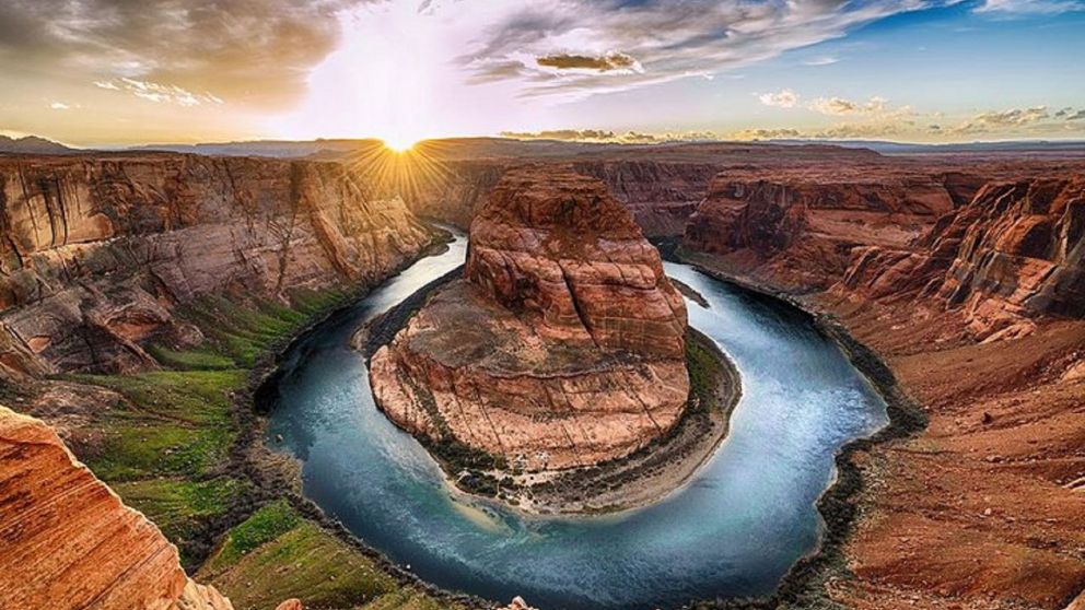 Lejos del turismo masivo, este destino parece salido de Marte y propone una experiencia extraordinaria.