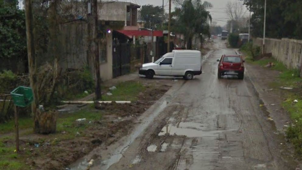 EN ESTA ESQUINA FUE BALEADA LA MOTOCICLISTA REPARTIDORA.