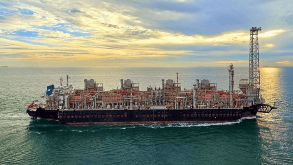 El ministro Caputo aseguró que se trata de "uno de los proyectos de GNL flotante más grandes del mundo"