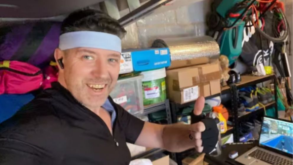 El hombre pensó que el ardor al orinar era una infección urinaria y decidió tratarlo con jugo de arándanos y pastillas.