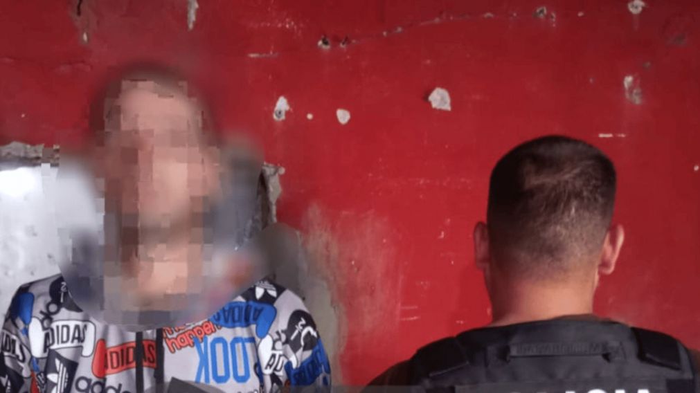 El agresor fue detenido durante un allanamiento.