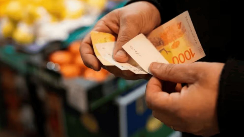 Actualización del Salario Mínimo, Vital y Móvil: reunión clave entre sindicatos y el Gobierno