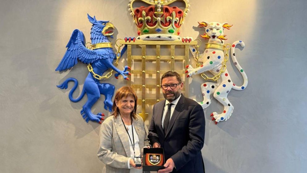En Reino Unido, Patricia Bullrich visitó el National Crime Agency