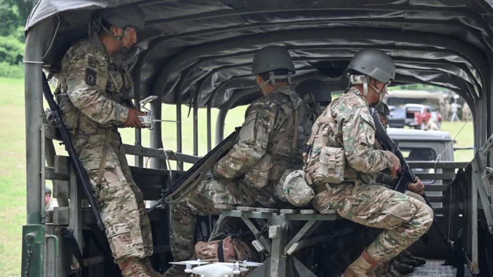 El Gobierno autorizó a los militares a detener civiles en la frontera norte.
