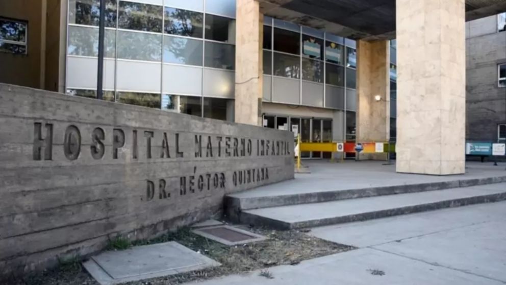 El impactante hecho ocurrió en el Hospital Materno Infantil de San Salvador de Jujuy (Gentileza Somos Jujuy).