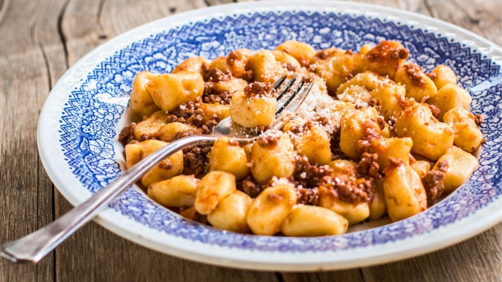 La receta de ñoquis con harina y queso es muy elegida por muchos que prefieren no comer papas (Imagen ilustrativa).