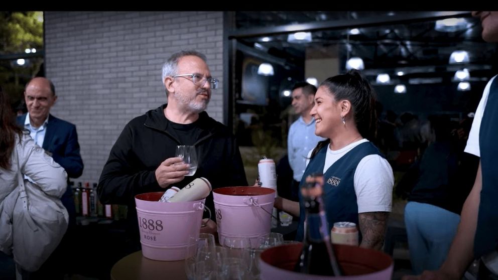 Tres de Febrero: Valenzuela celebró el Día del Emprendedor con nuevos anuncios.