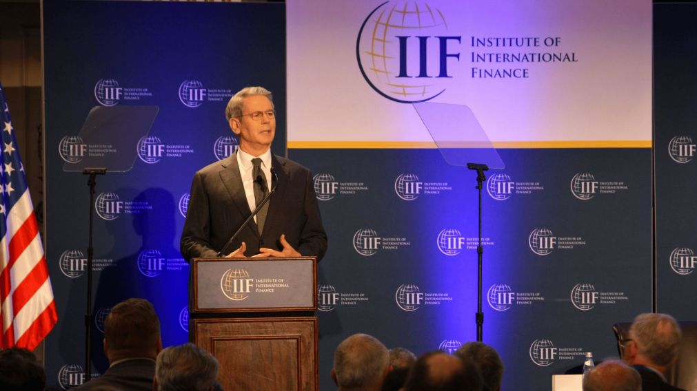 Scott Bessent habl� en Estados Unidos en un encuentro del Instituto de Finanzas Internacionales (X/@IIF).