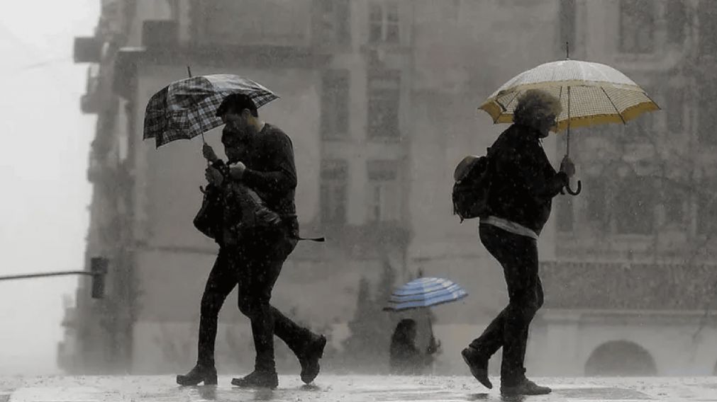 Alerta meteorológica por tormentas severas para las próximas horas: ¿Cuándo “se cae el cielo” en Buenos Aires?