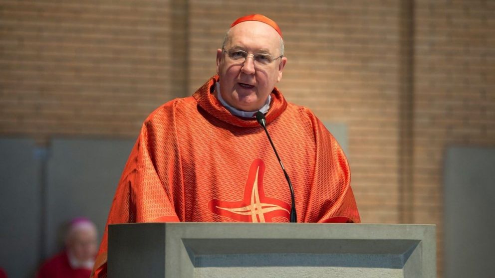 Kevin Farrell estará a cargo del Vaticano hasta la elección del nuevo papa (Archivo).