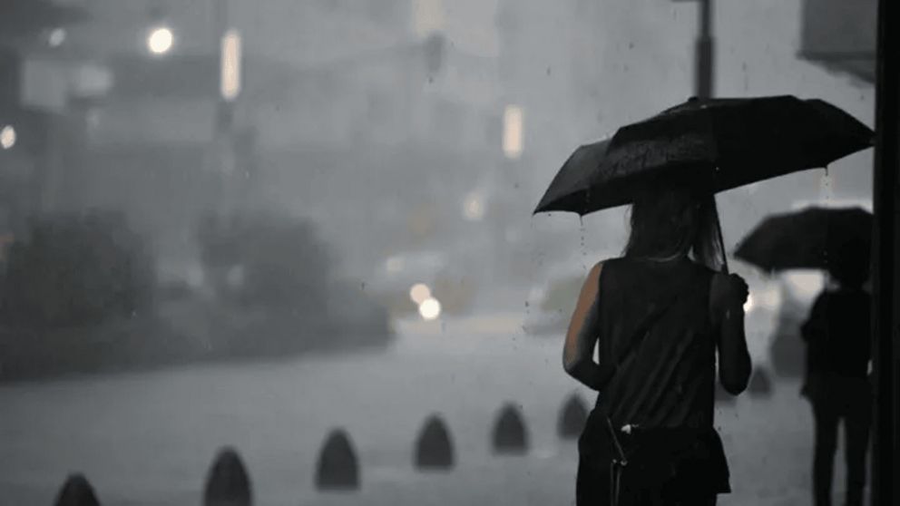 Se confirmó lo peor: vuelven las lluvias y el frío a Buenos Aires, ¿cuándo "se cae el cielo"?