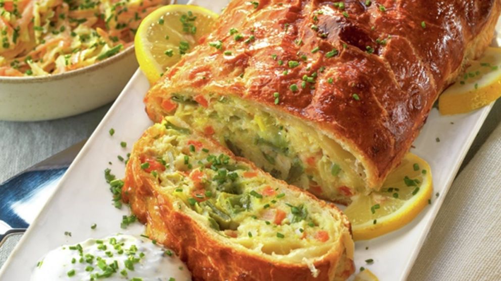 Innová en Semana Santa con este pastel de merluza: receta simple, sabrosa y económica.