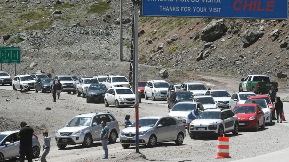 Éxodo de argentinos a Chile por el fin de semana largo de Semana Santa (Gentileza Los Andes).