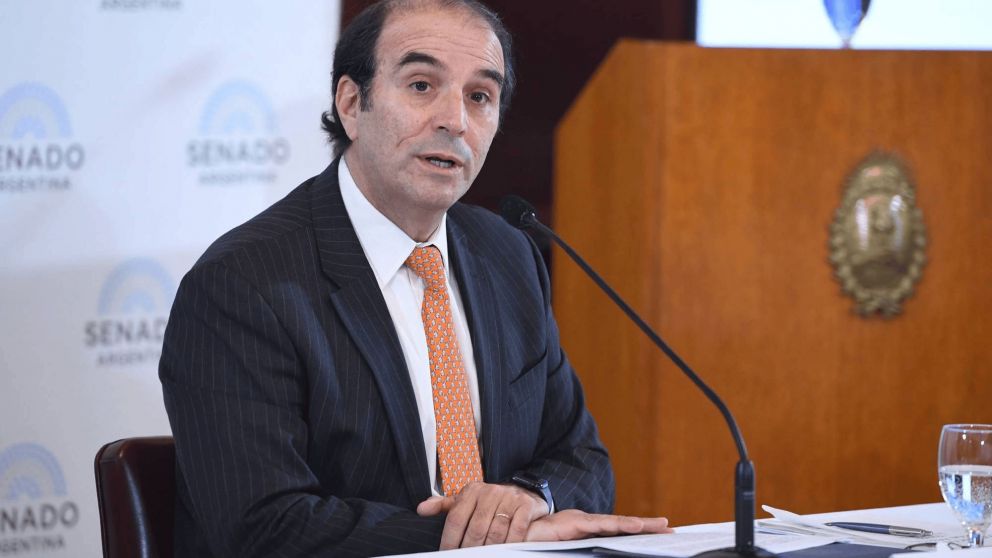 �EN VIVO! Senado y cuarto intermedio: Manuel Garc�a-Mansilla se presenta para defender su postulaci�n a la Corte Suprema