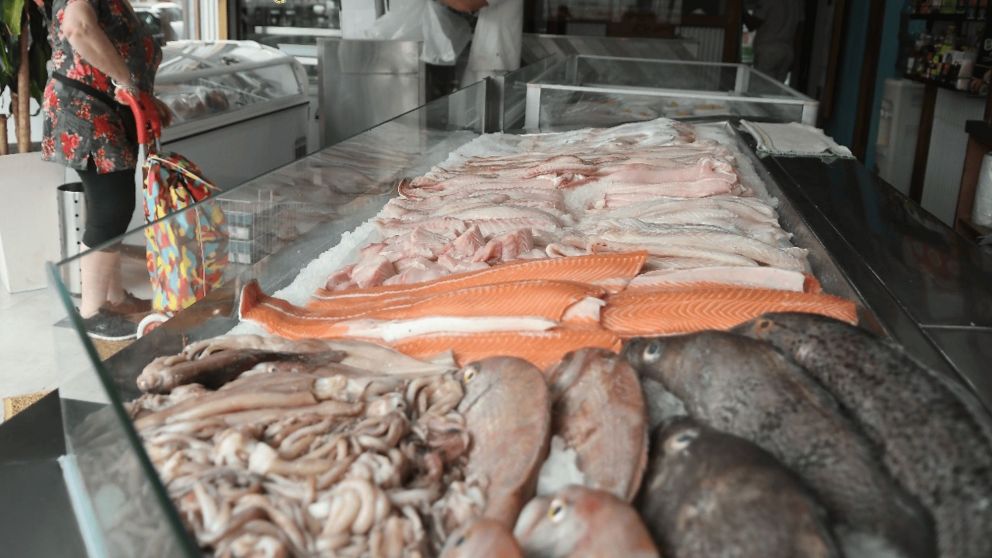 El precio del pescado subió casi 180% interanual (Rubén Paredes/Crónica/Archivo).