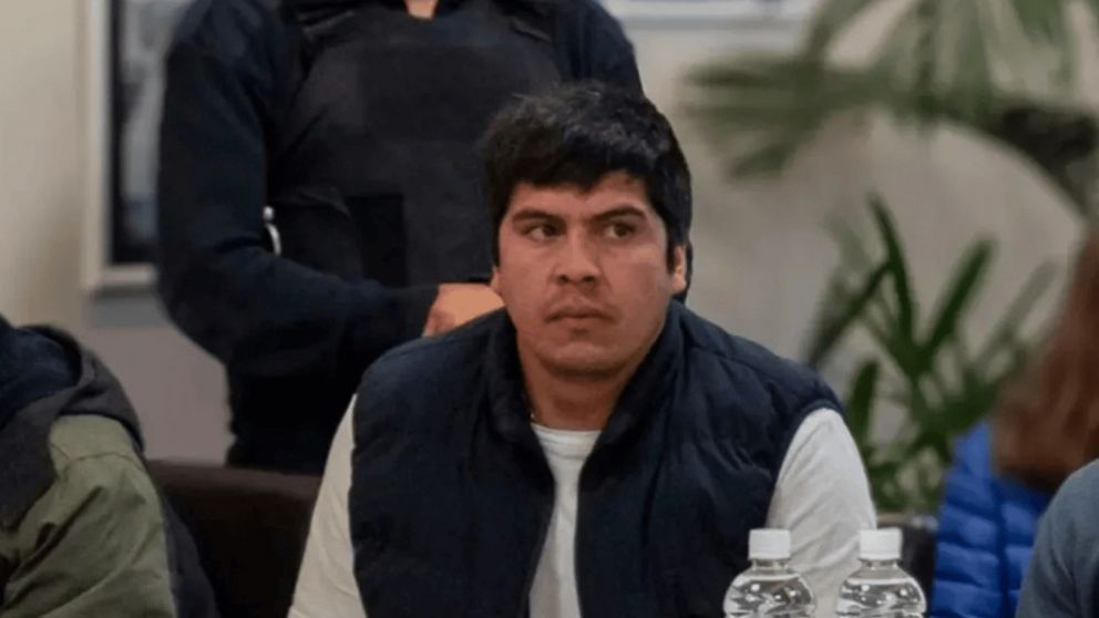 Miguel Alejandro Vargas Nehuen, condenado por el femicidio de Ana Calfín, se fugó de su casa en Esquel.