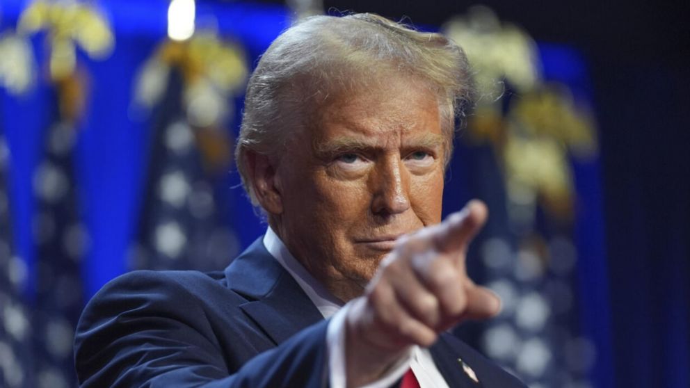 Donald Trump detuvo el envío de fondos a Harvard.