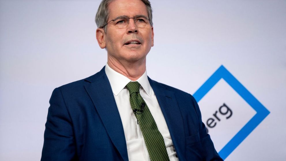 Scott Bessent se reunirá con Milei, a partir de las 15, en Casa Rosada.