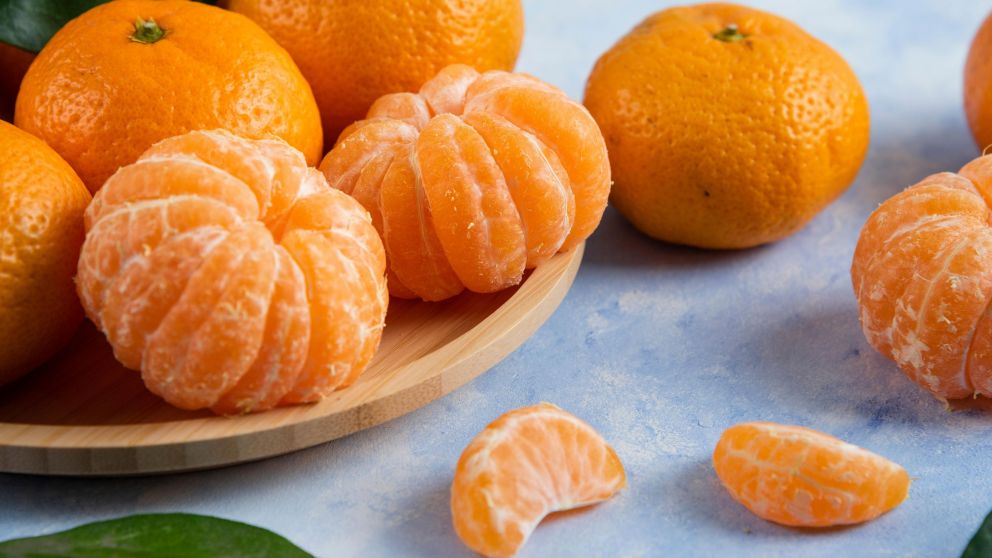 El grave error que muchas personas cometen al comer mandarina (Freepik).