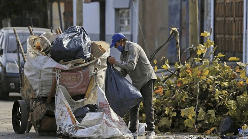 Detalles de cu�nto necesit� una familia tipo en marzo para no ser pobre
