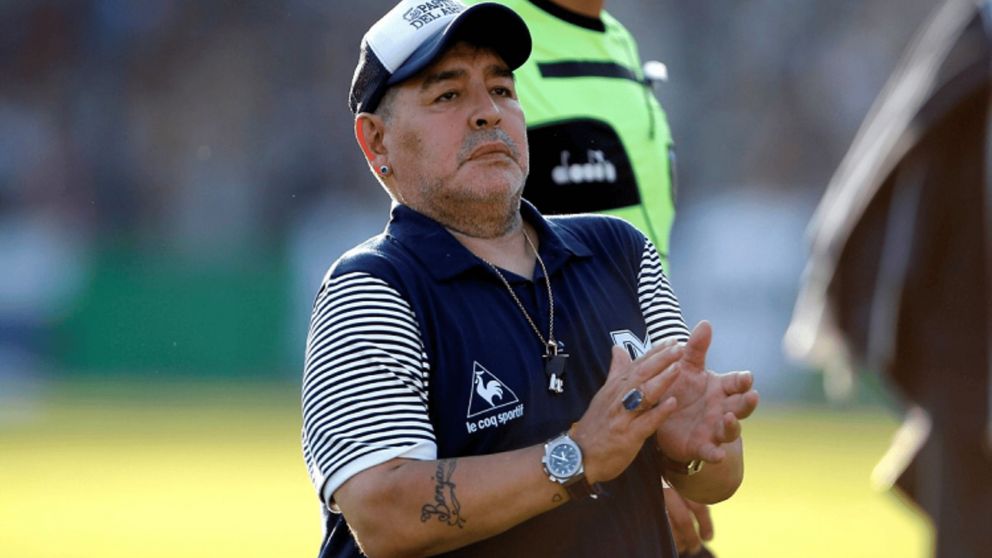 Tres policías que son testigos claves declararon en el juicio por la muerte de Diego Maradona.
