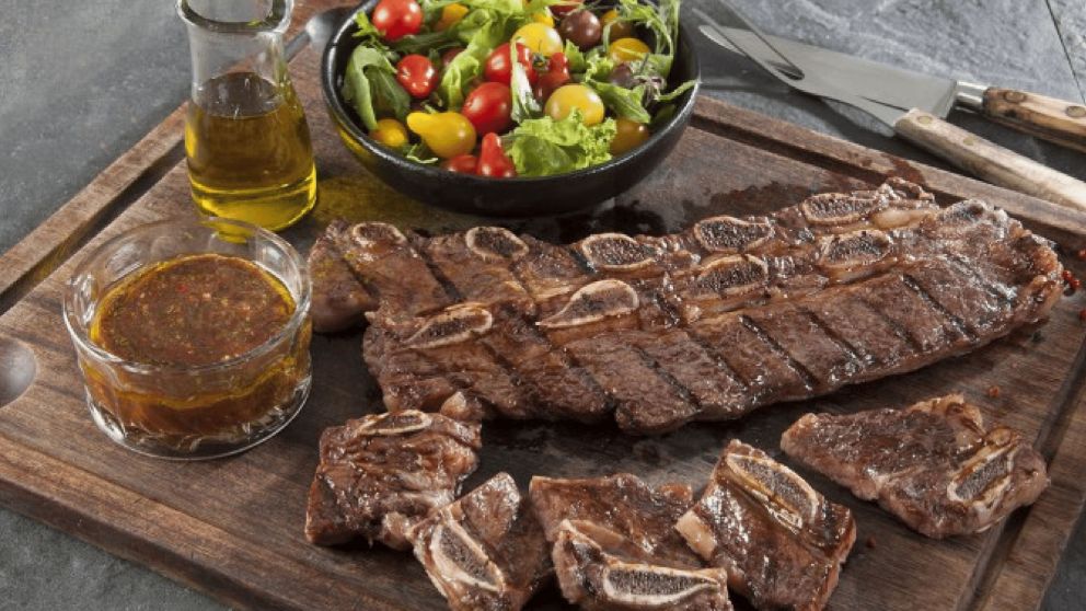 Ni asado ni entraña: El corte por menos de $5.900 que sale una manteca a la parrilla