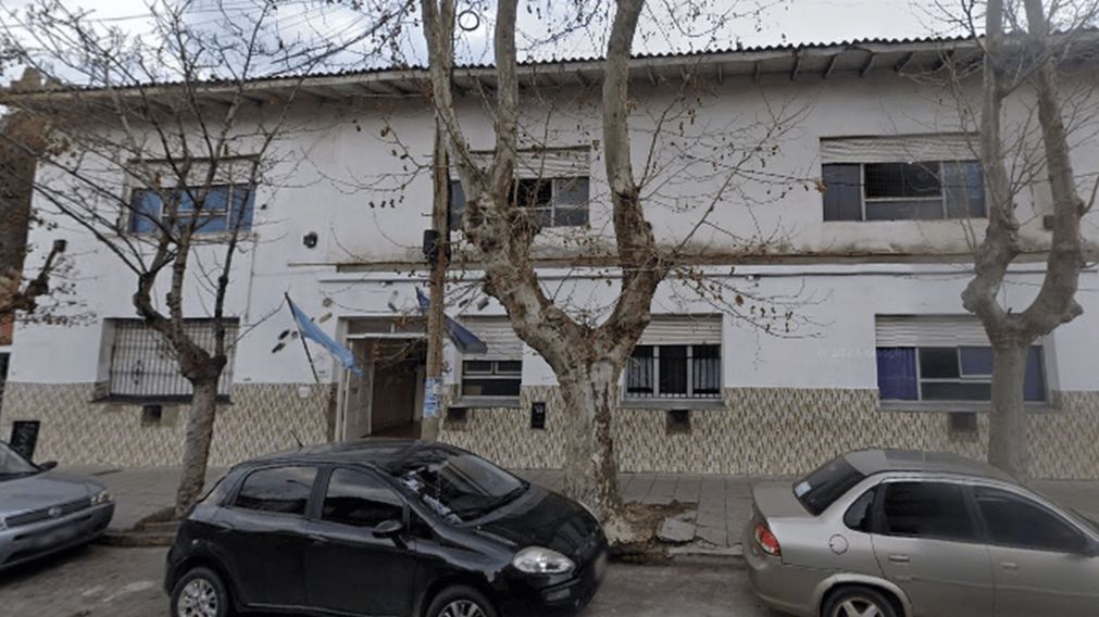Tras amenazas recibidas por redes sociales suspendieron las clases en una escuela.