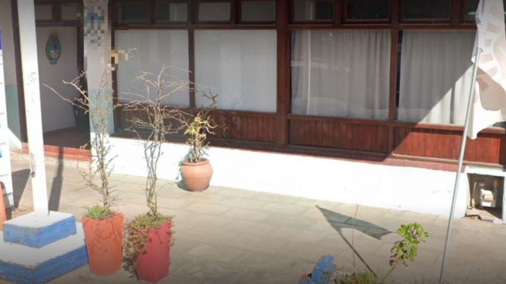 Los policías de esta comisaría apresaron a los sospechosos.