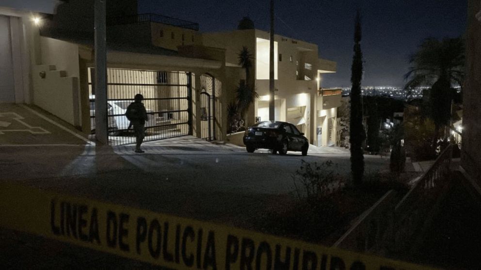 Un grupo armado atac� un centro de rehabilitaci�n para adictos y murieron 9 personas.