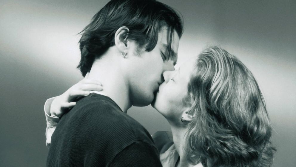 El beso es una muestra de cariño que trae beneficios al cuerpo (Imagen ilustrativa).