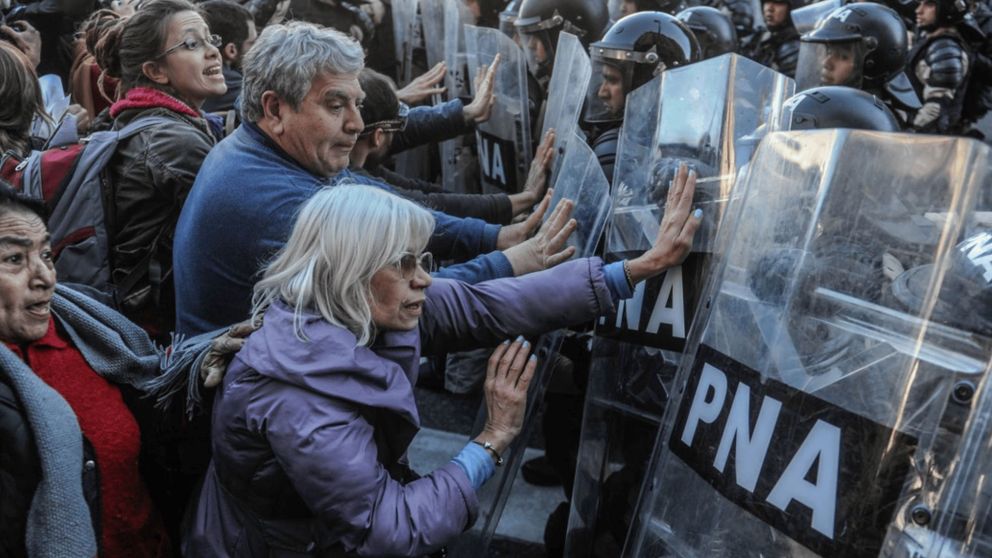 La marcha de jubilados con el Congreso vallado y 900 efectivos en un mega operativo (Archivo).