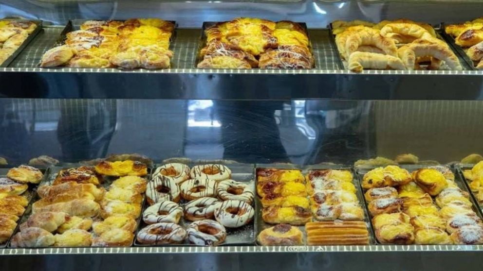 Para incentivar el consumo, las panader�as venden las facturas del d�a anterior a mitad de precio.