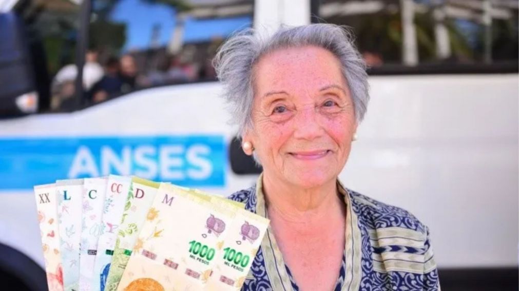 Jubilados de la ANSES: aumento del haber mínimo y bono extra