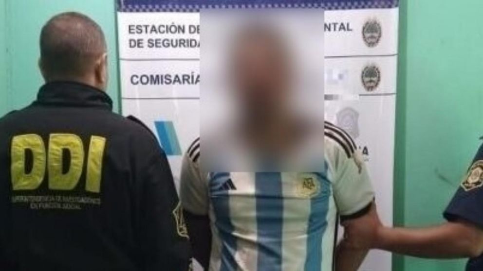 Este es el individuo, de 35 años, que fue capturado por los investigadores policiales.