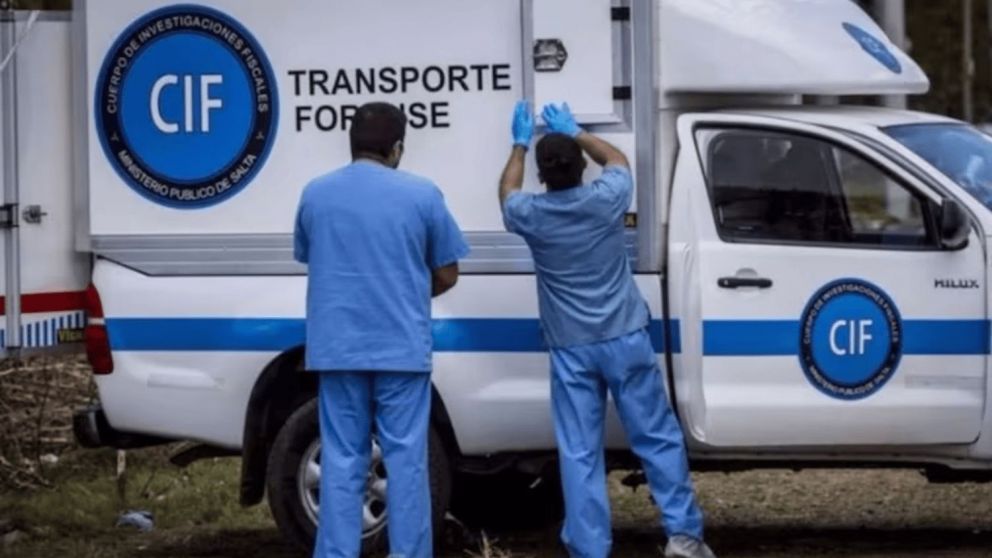 Una mujer de 67 años fue hallada sin vida en su domicilio del barrio 9 de Julio, en la zona sudeste de la ciudad de Salta.