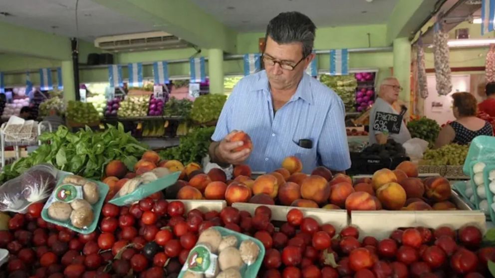 La billetera digital Cuenta DNI actualizó sus promociones y hay cambios importantes para abril en verdulerías y dietéticas (Imagen ilustrativa).