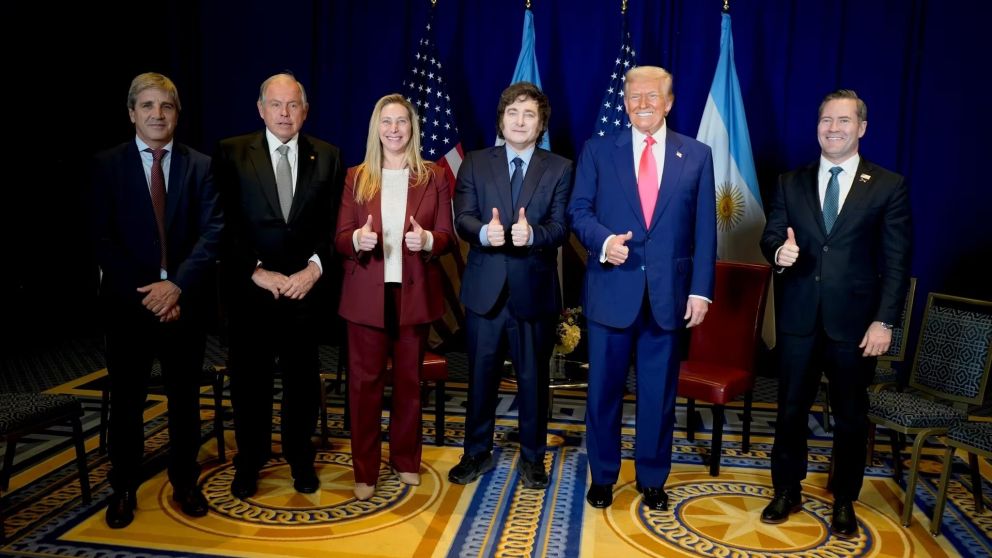 Javier Milei y Donald Trump, durante el encuentro mantenido en la Conferencia Política de Acción Conservadora.