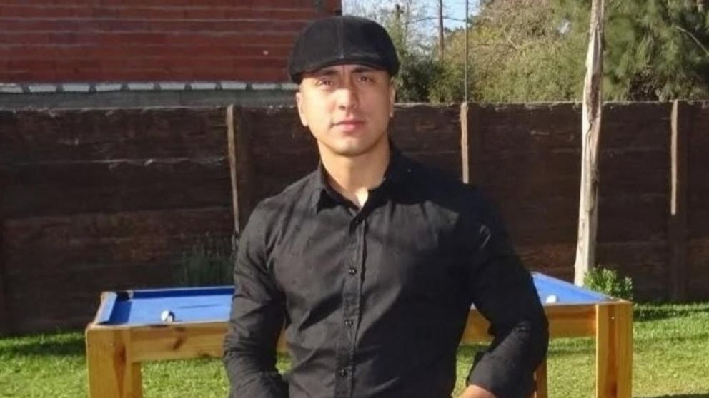 Este era el oficial principal Lucas Sebasti�n Flores, de 29 a�os.