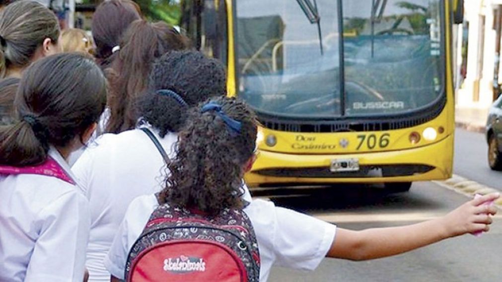 El subte y los colectivos ya cuestan más caro (Archivo).