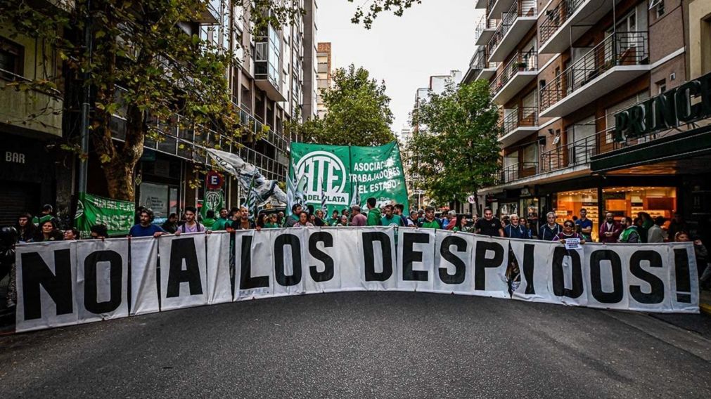 ATE ocupará los edificios donde haya despidos.