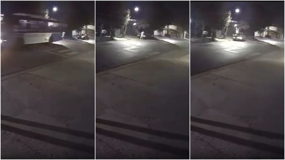 El impresionante choque qued� filmado por una c�mara de seguridad.